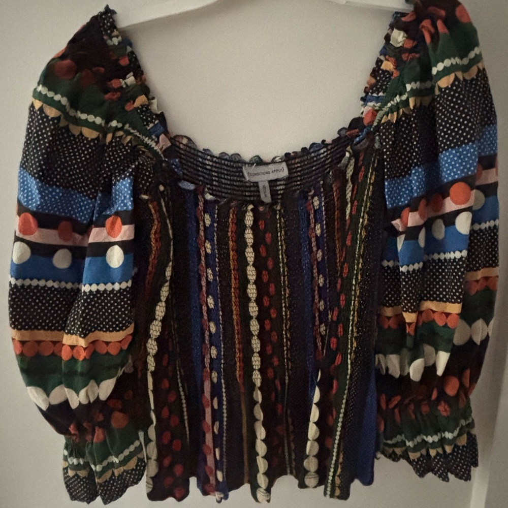 SEXY Peasant Top with Puff Sleeves